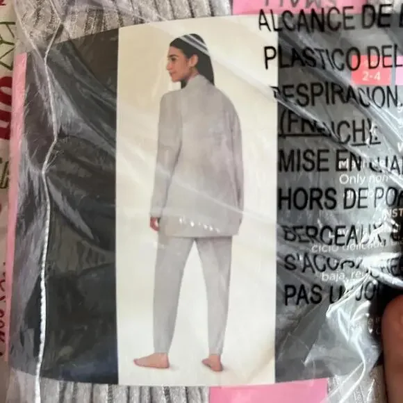 Cuddl Duds 3-Piece Cozy Pajama Set - Small, Light Gray - Picture 4 of 5